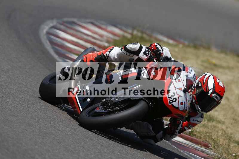 /Archiv-2023/28 05.06.2023 Moto Club Anneau du Rhin/rouge-expert/38